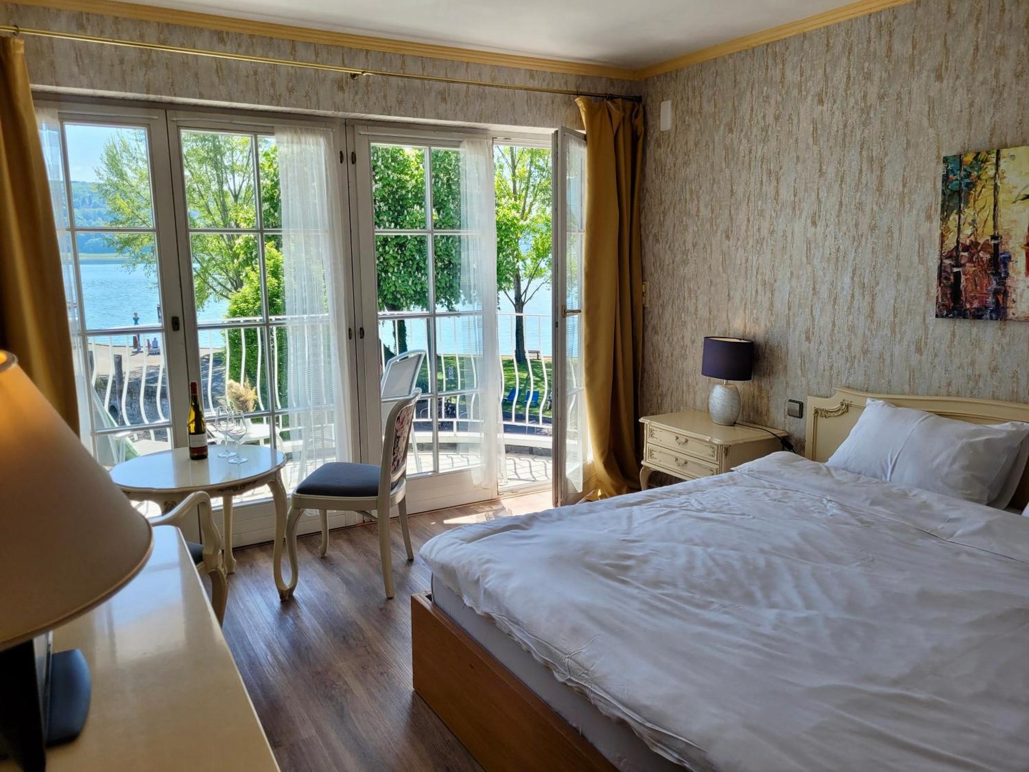 See-Hotel Seeschau - Direkt Am Bodenseeufer Reichenau Exteriör bild