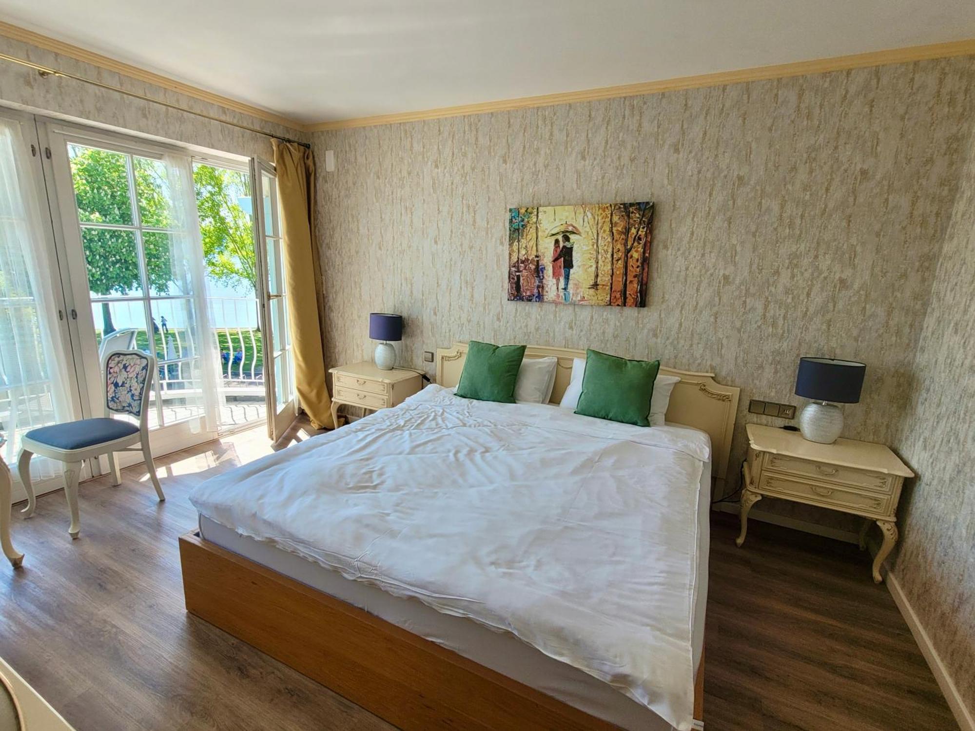 See-Hotel Seeschau - Direkt Am Bodenseeufer Reichenau Exteriör bild