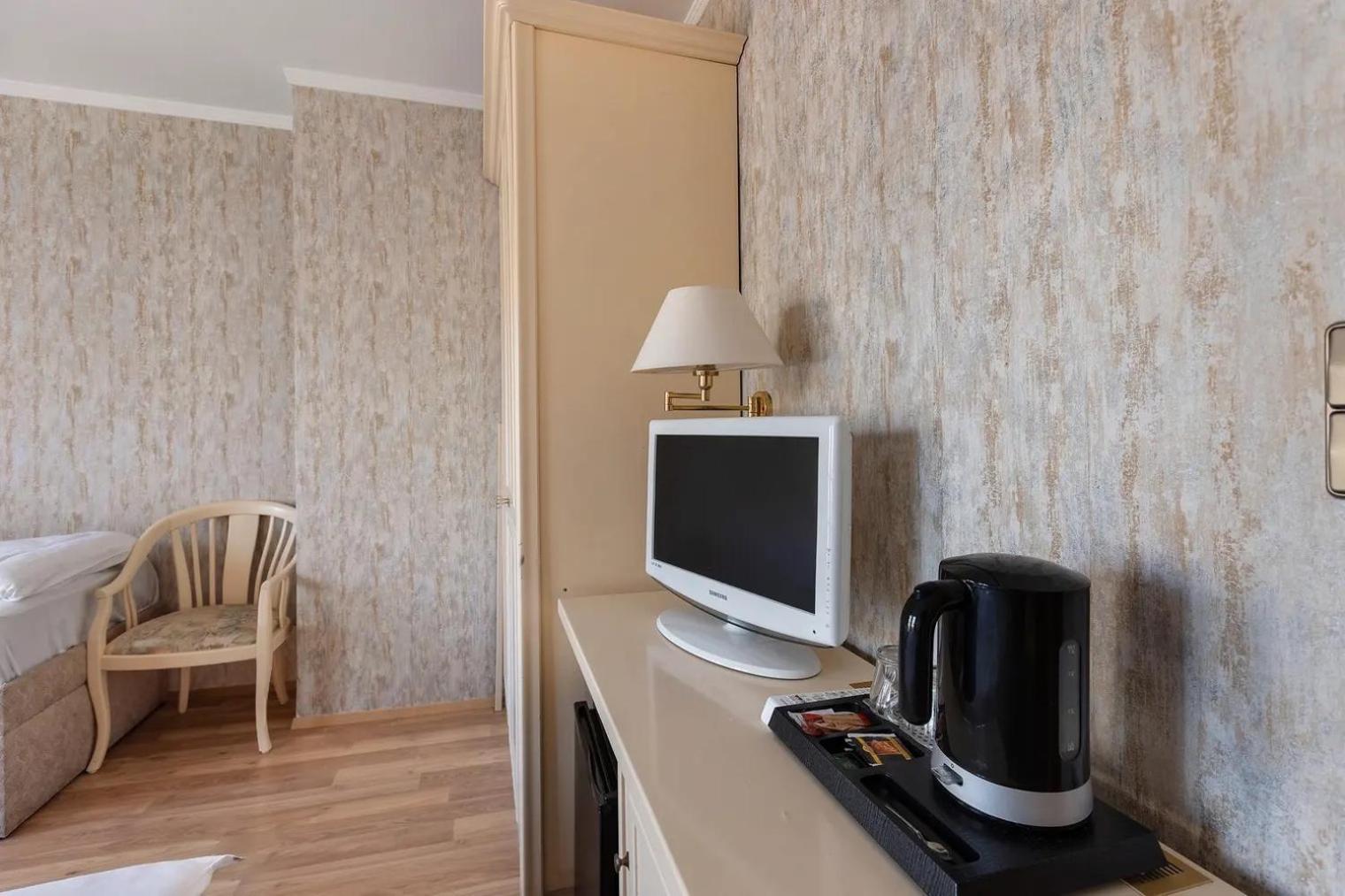 See-Hotel Seeschau - Direkt Am Bodenseeufer Reichenau Exteriör bild